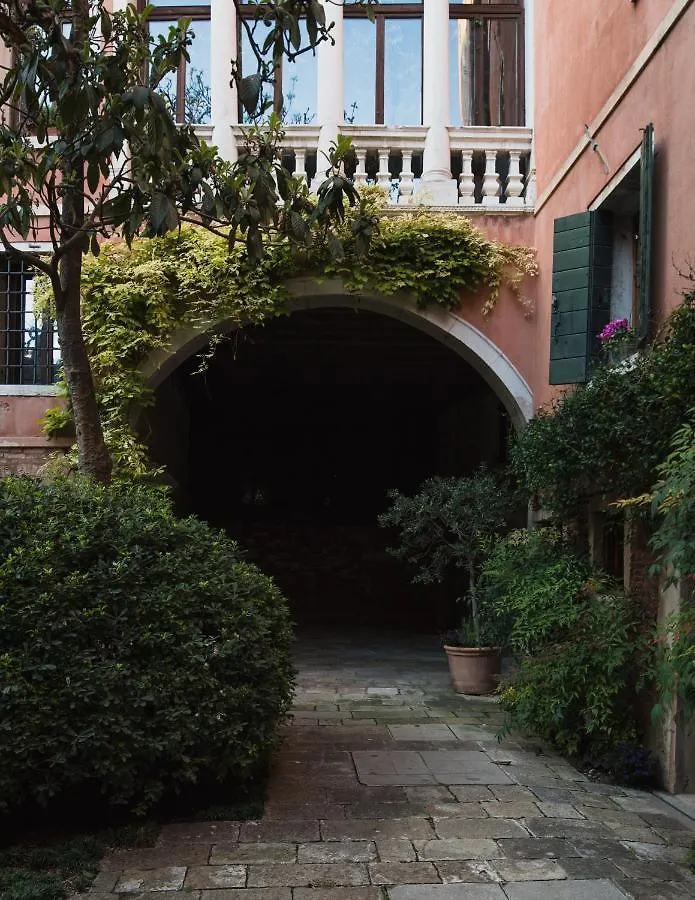 *** Guest house Residenza Ca' Dorin Venice Italy