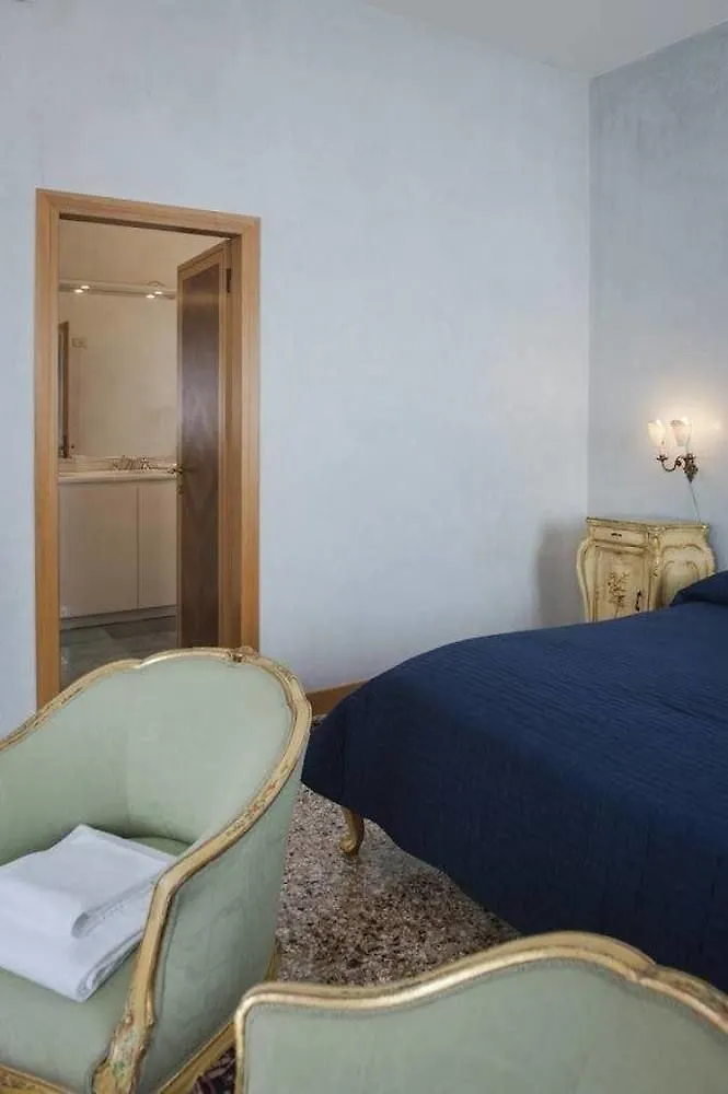Residenza Ca' Dorin Venice Guest house